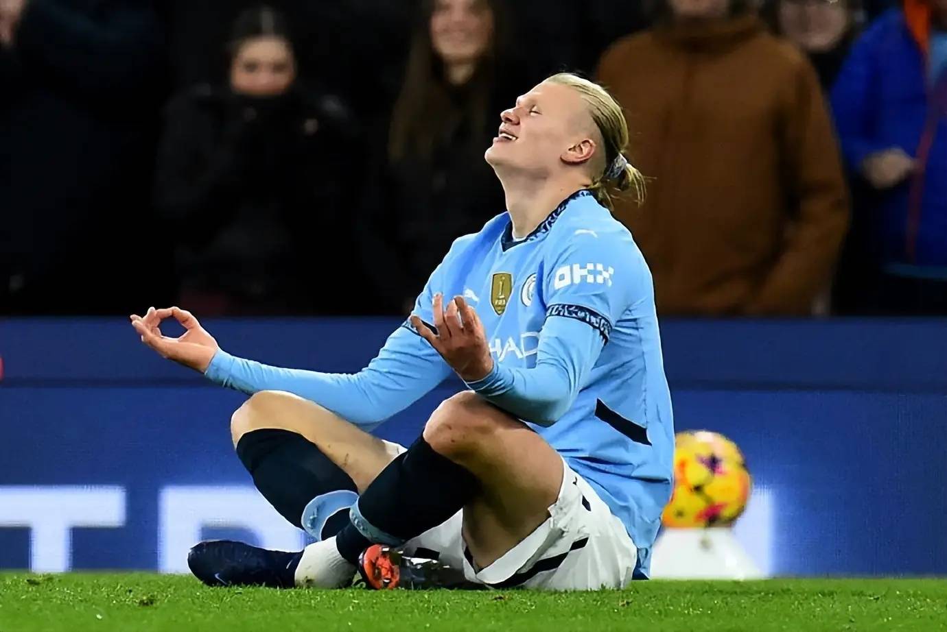 aiyouxi sports-切尔西教练压力巨大!,哈兰德遭遇十五持续失利再创辉煌时刻-aiyouxi sports