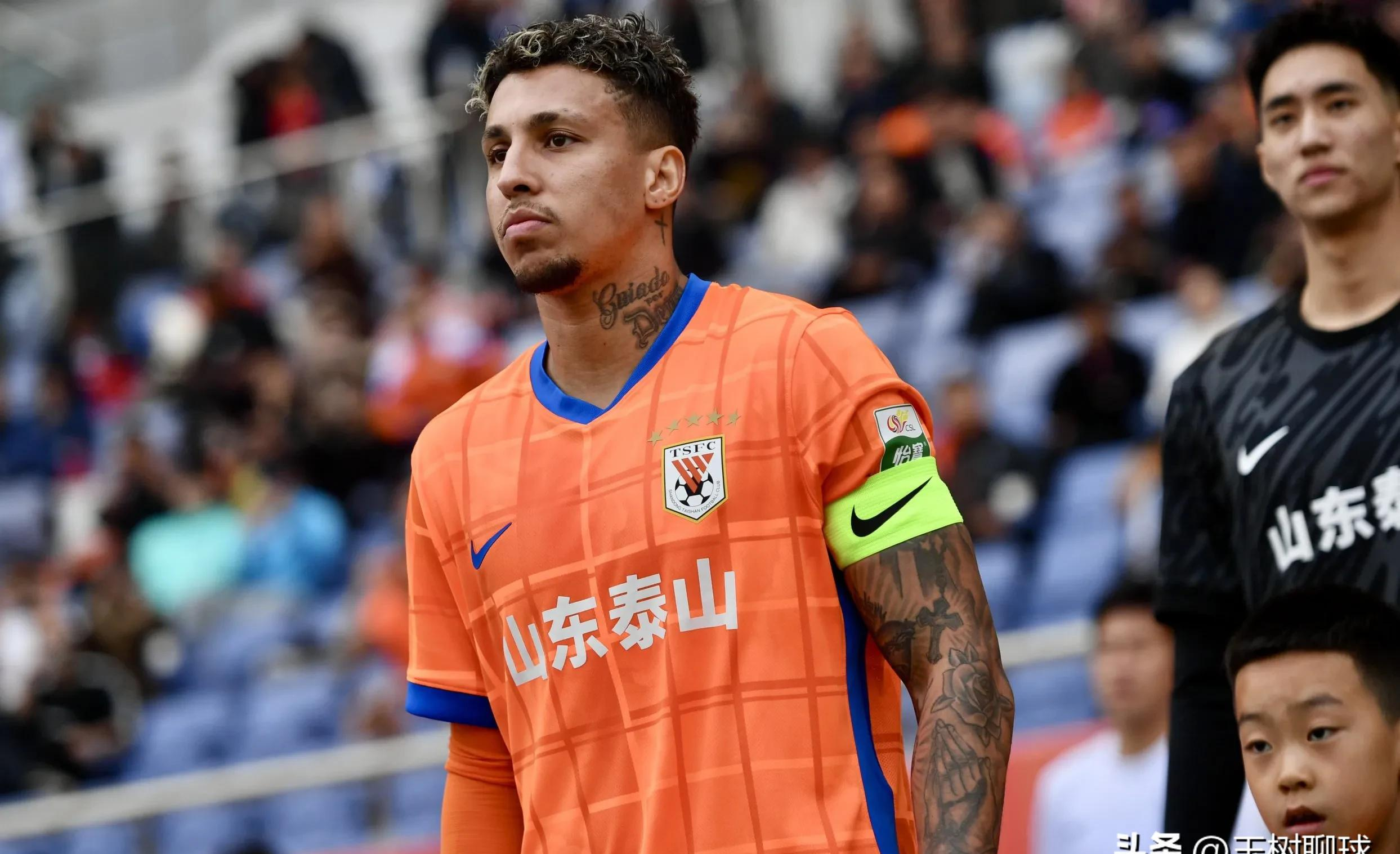 爱游戏-包含今晨波尔图备战中超，遗憾出局细节曝光，赛场秩序良好，临场指挥获称赞的词条-爱游戏