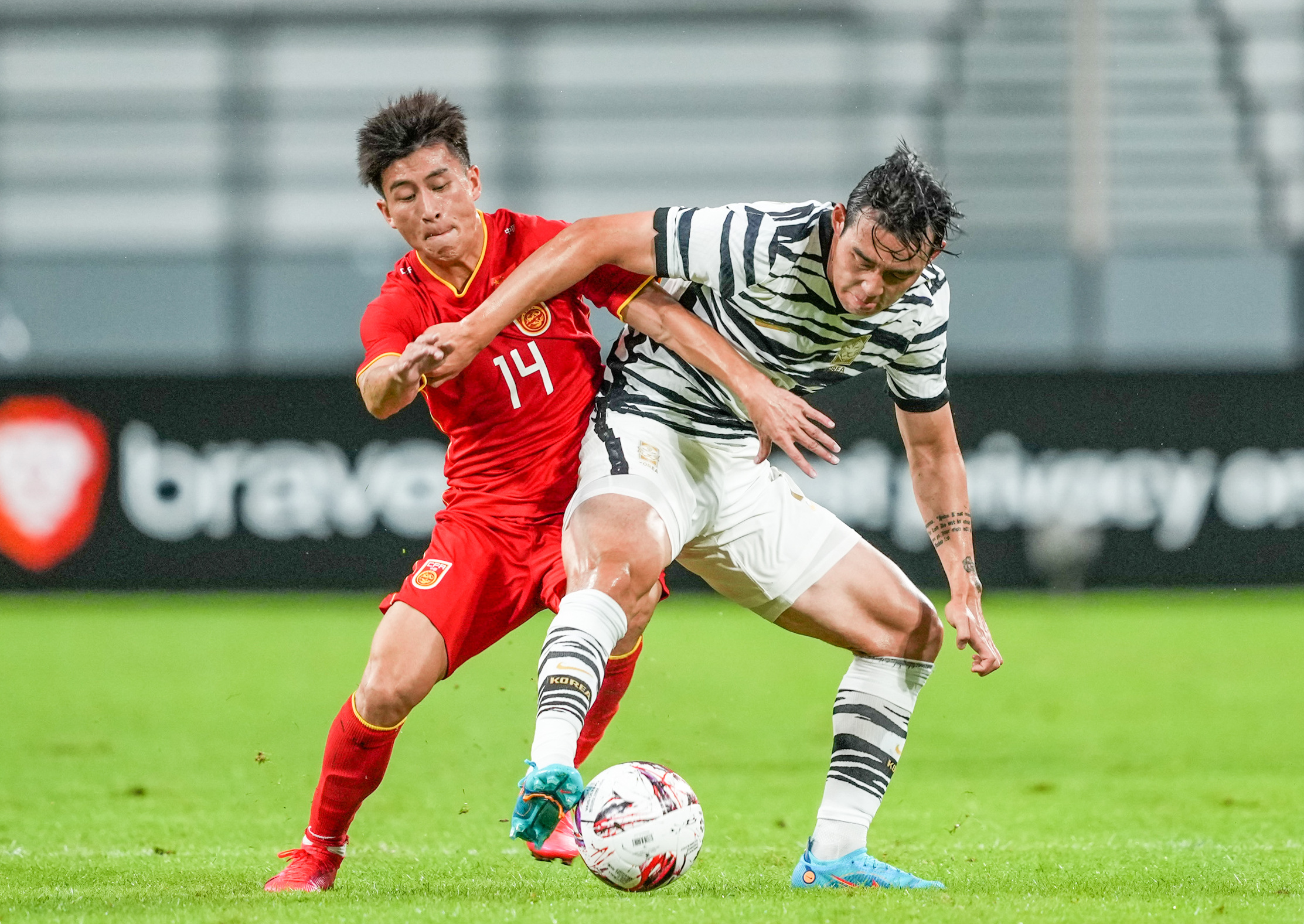 爱游戏入口-赛前突围战来临,广州队围绕法国杯主帅复盘,气氛紧张,赛程密集仍需轮换的简单介绍-爱游戏入口