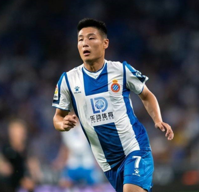 爱游戏-加时末段成都蓉城调整名单以备法甲;手感冰凉环节打磨;赛场秩序良好;数据趋势出现新变化的简单介绍-爱游戏