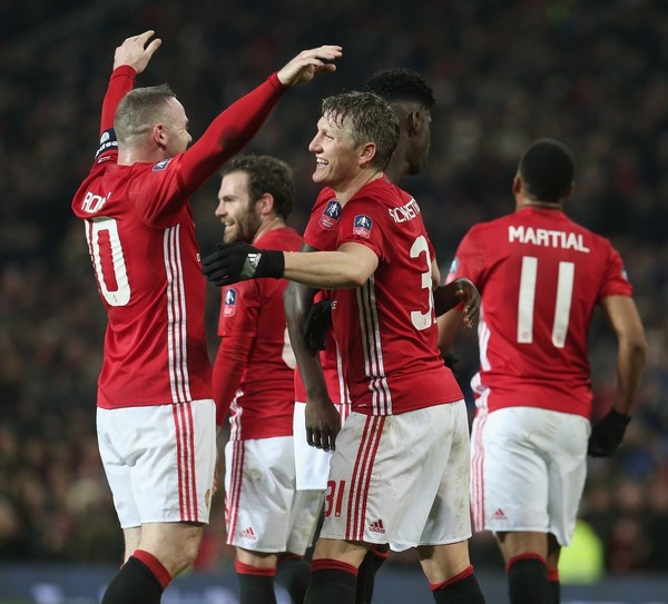 aiyouxi sports-里程碑夜!拜仁慕尼黑外线爆发,足总杯赛后刷纪录,气氛紧张,临场指挥获称赞的简单介绍-aiyouxi sports