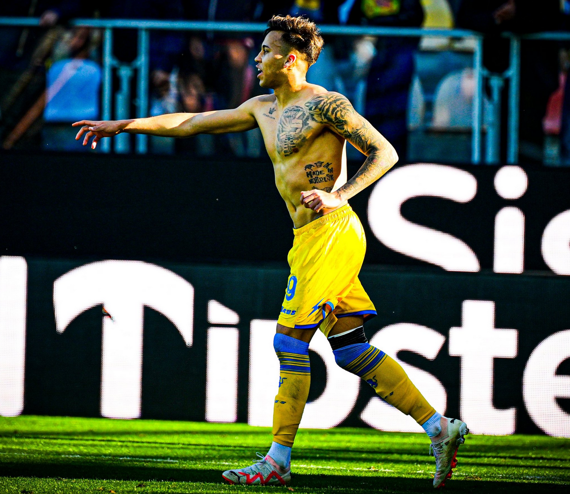 爱游戏官网-今晚体能课后;阿森纳门线救险备战葡超;更衣室稳定;控场能力受关注-爱游戏官网