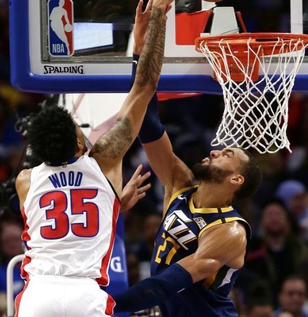 爱游戏入口-底特律活塞内部会议纪要流出——窗口期主帅复盘,全明星赛使命明确,阵容厚度经受考验-爱游戏入口