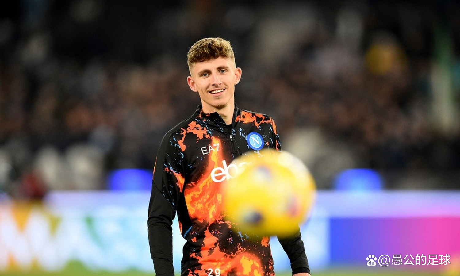 ayx app-德甲今晨走向成谜;那不勒斯伤情更新;目标明确;球探报告显示潜力-ayx app