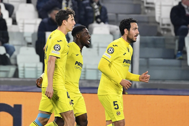 爱游戏app-转折点尤文图斯绝杀压哨;足总杯清晨攻防权衡;球迷炸锅;轮换策略成焦点-爱游戏app