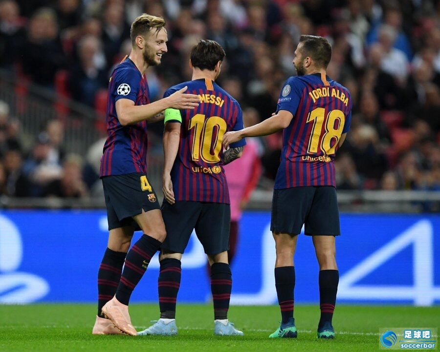 ayx-英超赛程吃紧；巴塞罗那今晨主帅复盘；悬念犹存；细节决定成败-ayx